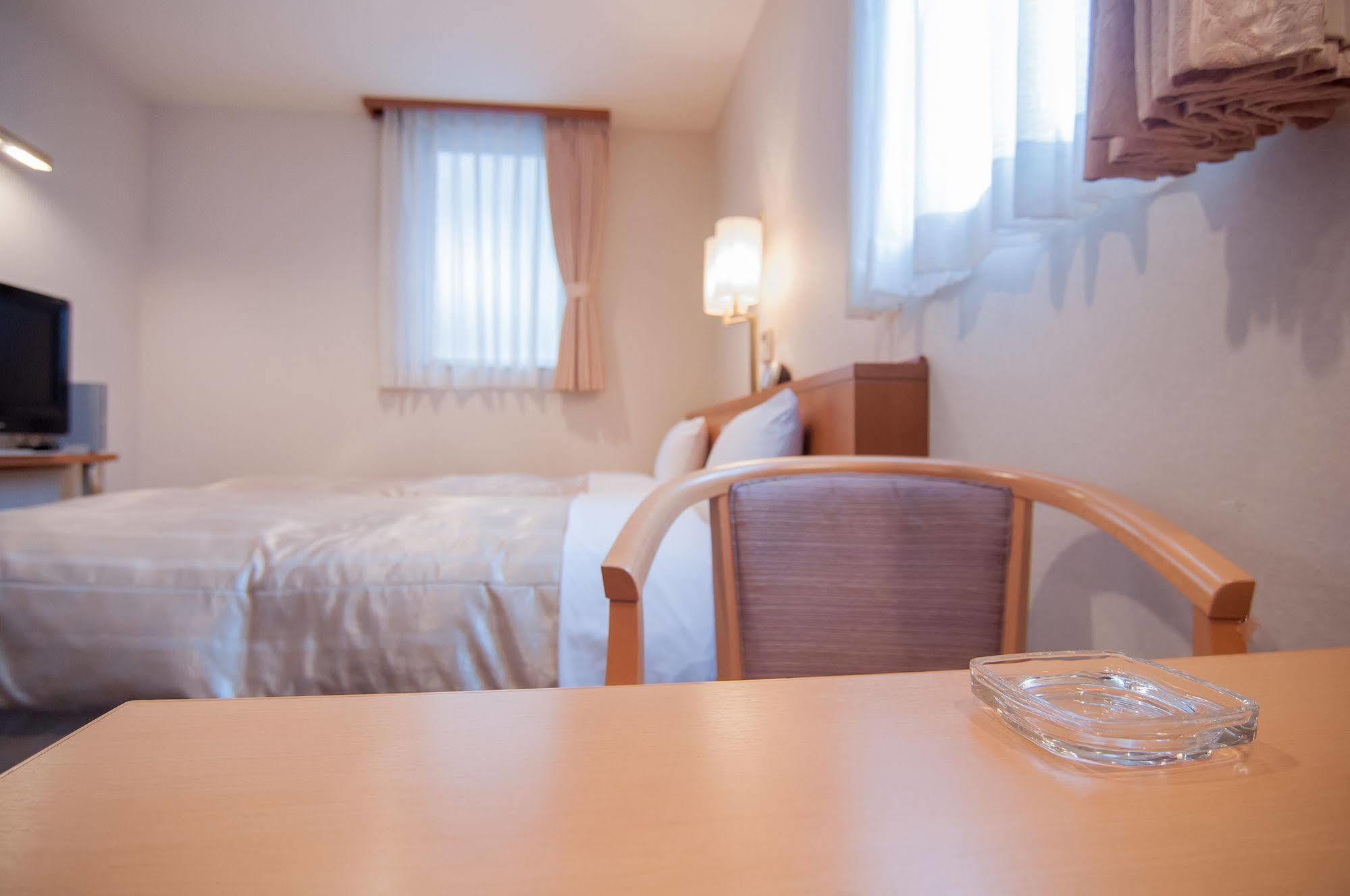 Hotel Rex تاتشيكاوا المظهر الخارجي الصورة